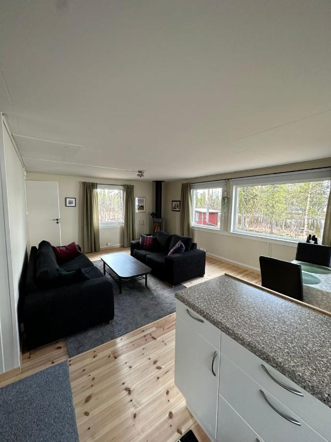فيلا Camp Caroli Family House Jukkasjärvi المظهر الخارجي الصورة