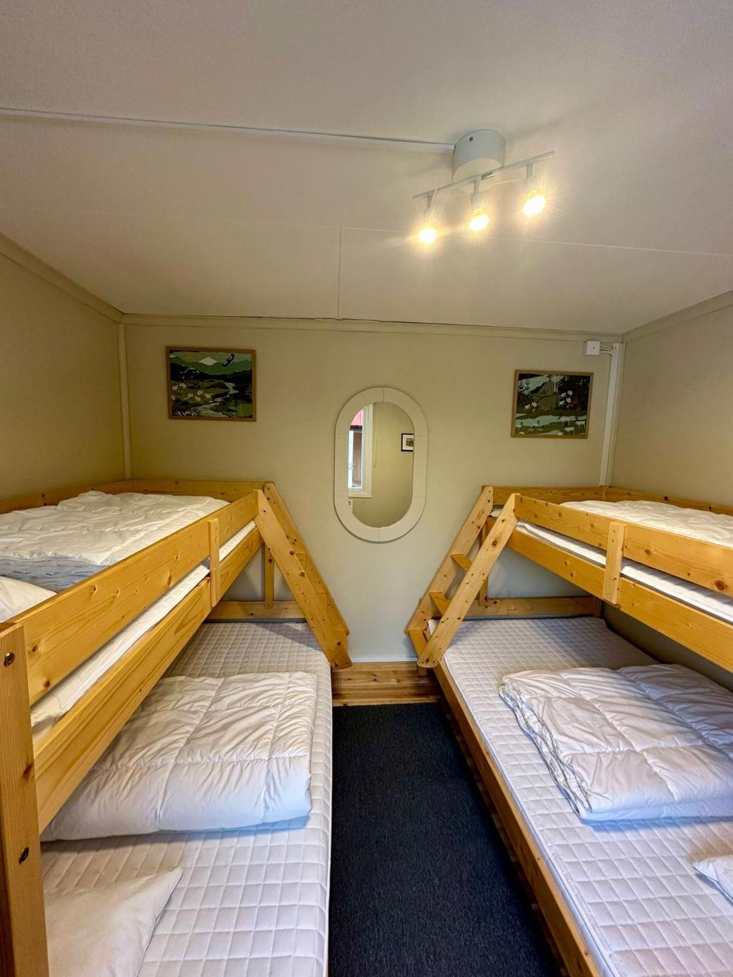 فيلا Camp Caroli Family House Jukkasjärvi المظهر الخارجي الصورة